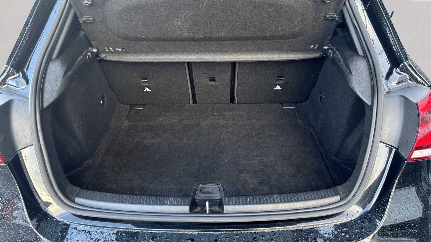 Used Mercedes-Benz A-Class for sale - 77859927: Photo 8