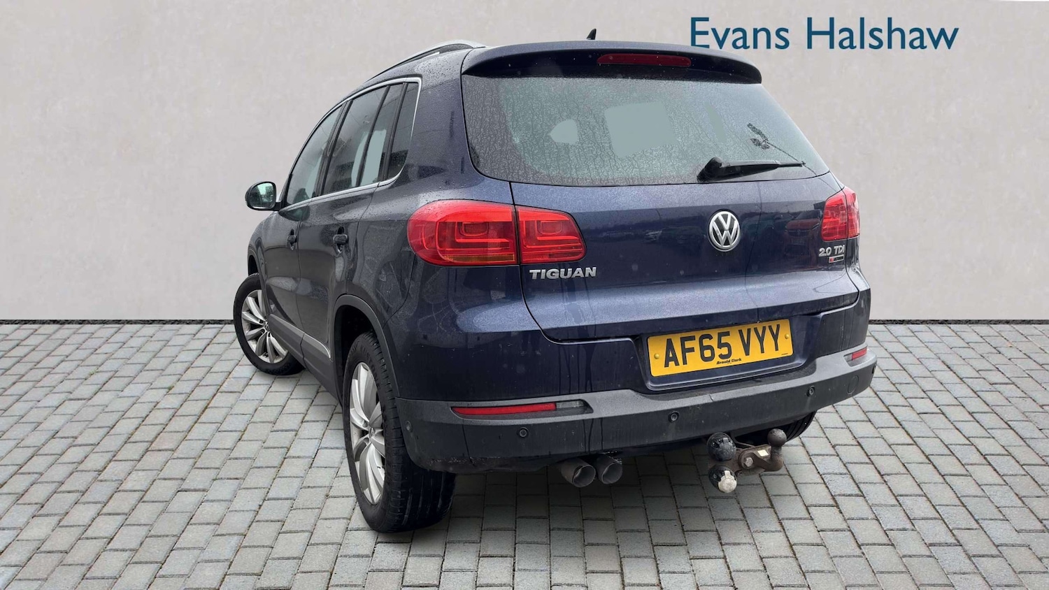 Used Volkswagen Tiguan 2015 for sale - 77857619: Photo 3
