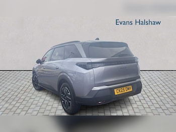 Used Peugeot 5008 2025 for sale - 77860713: Photo