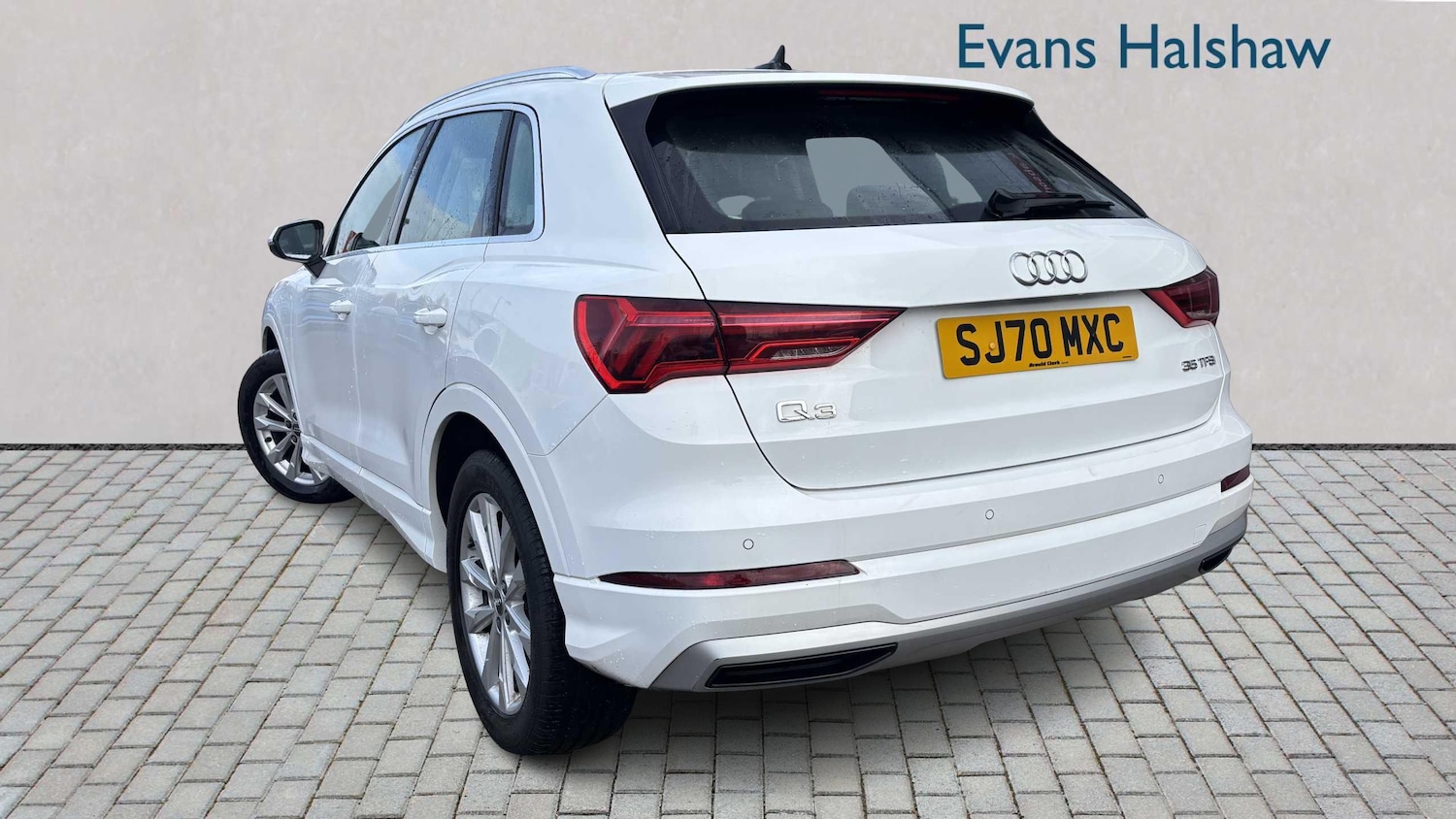 Used Audi Q3 for sale - 77859370: Photo 3