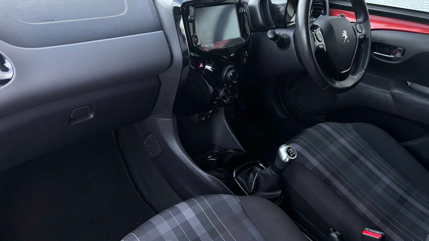 Used Peugeot 108 for sale - 77858592: Photo 16