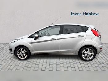 Used Ford Fiesta 2017 for sale - 77856947: Photo