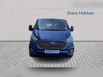 Used Ford Tourneo Custom 2019 for sale - 78464640: Photo
