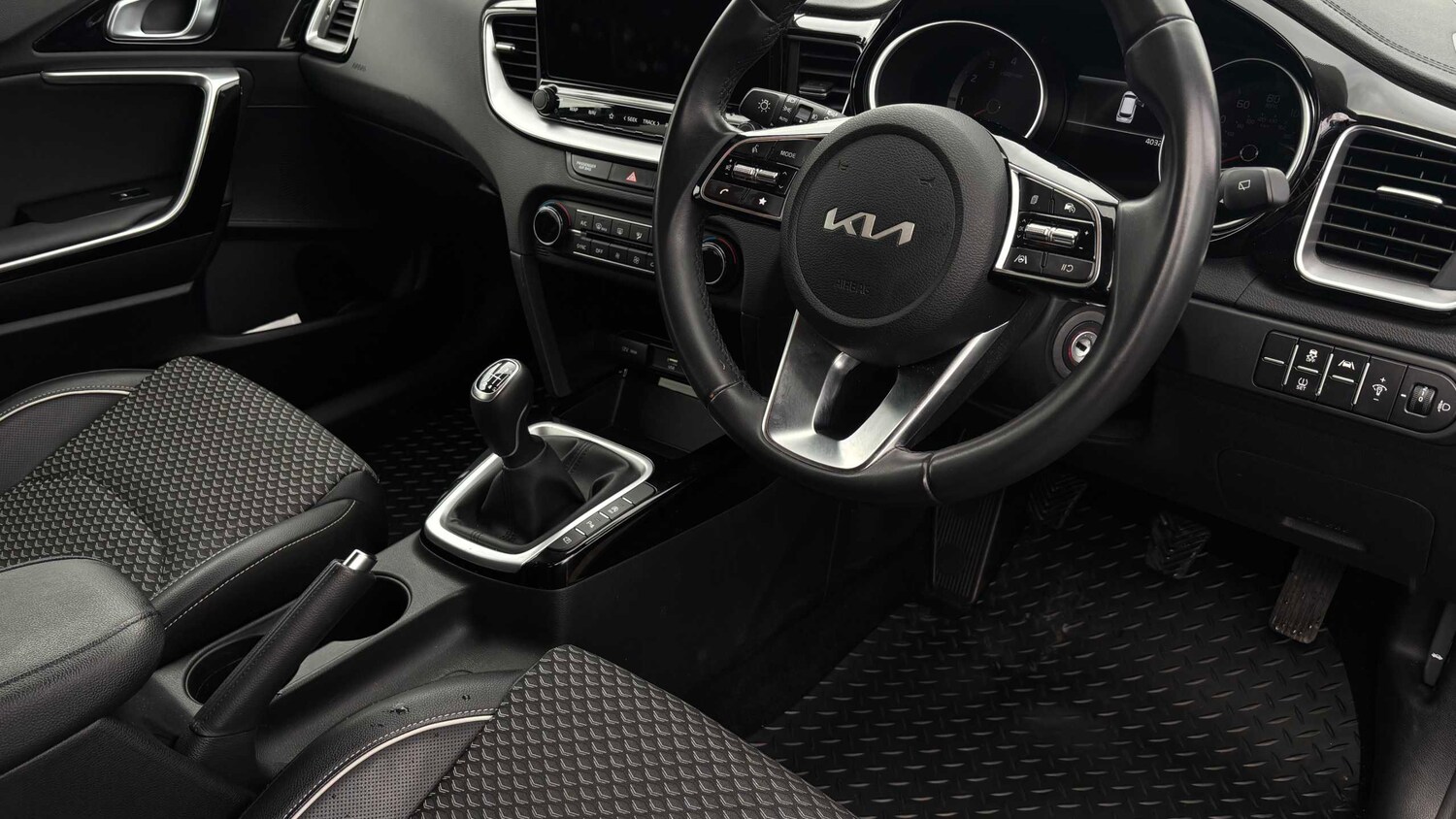 Used Kia Ceed for sale - 77858239: Photo 10