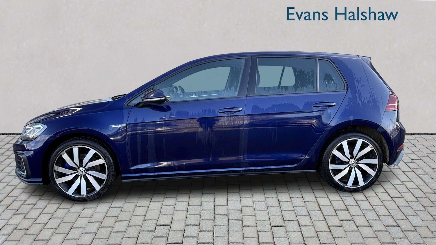 Used Volkswagen Golf 2020 for sale - 77858234: Photo 4