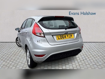 Used Ford Fiesta 2015 for sale - 77972532: Photo