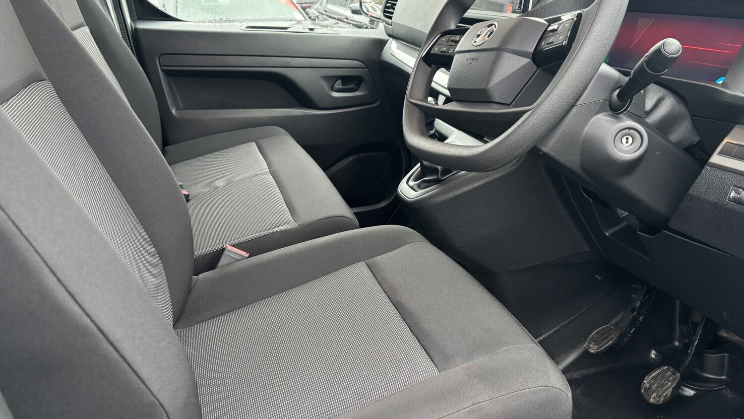 Used Vauxhall Vivaro 2025 for sale - 77857258: Photo 10