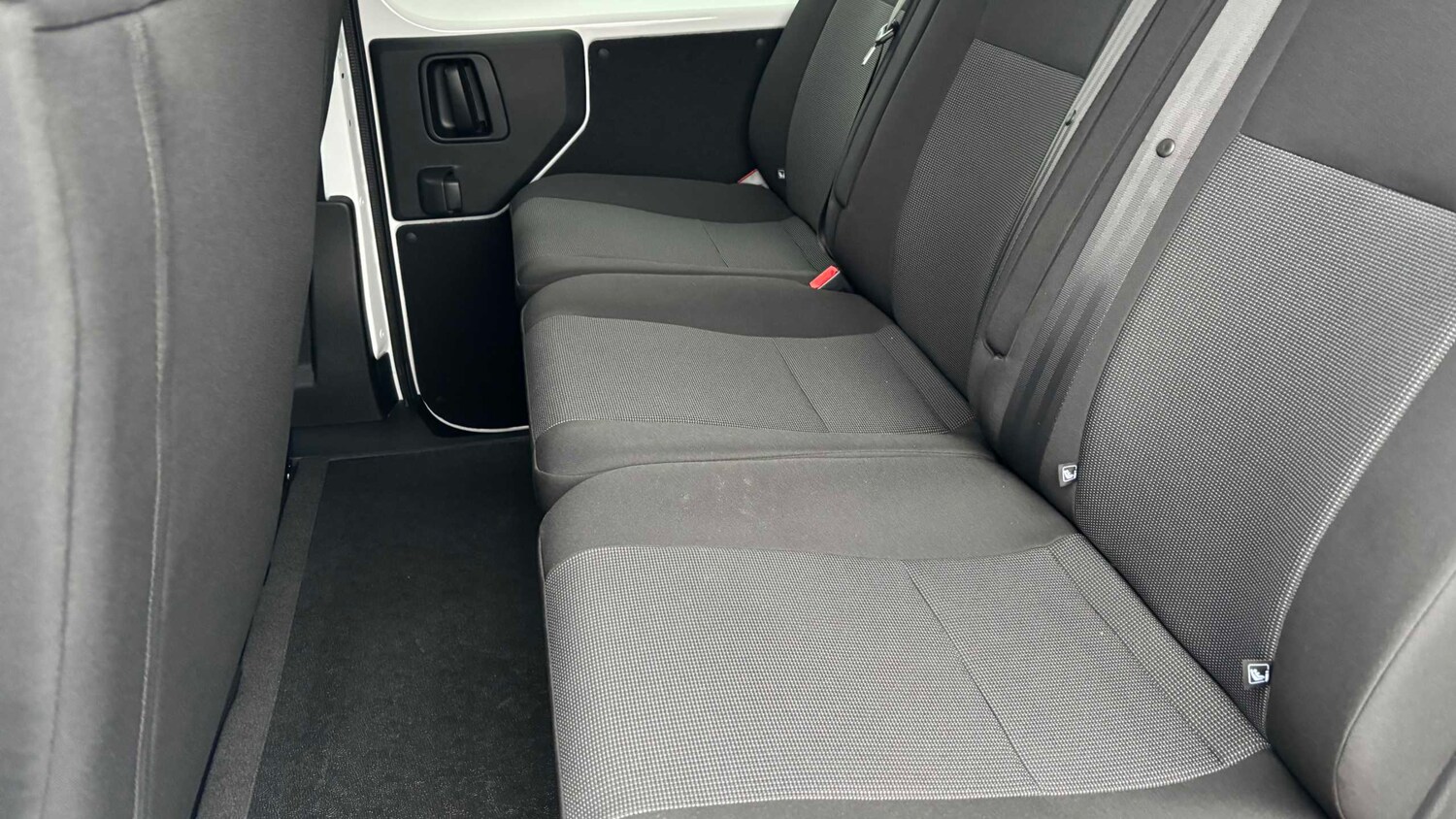 Used Vauxhall Vivaro 2025 for sale - 77857258: Photo 17