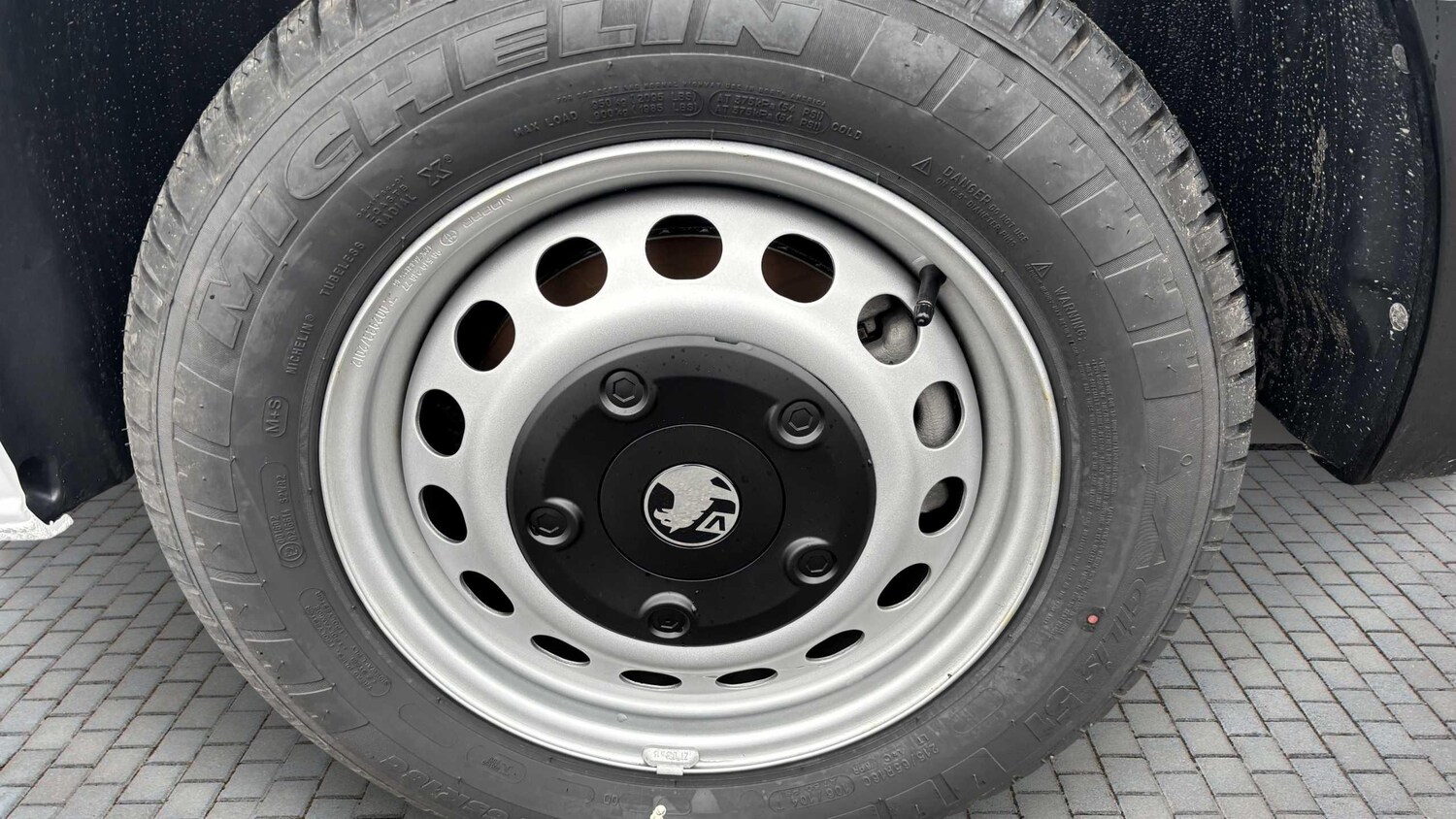 Used Vauxhall Vivaro 2025 for sale - 77857258: Photo 7