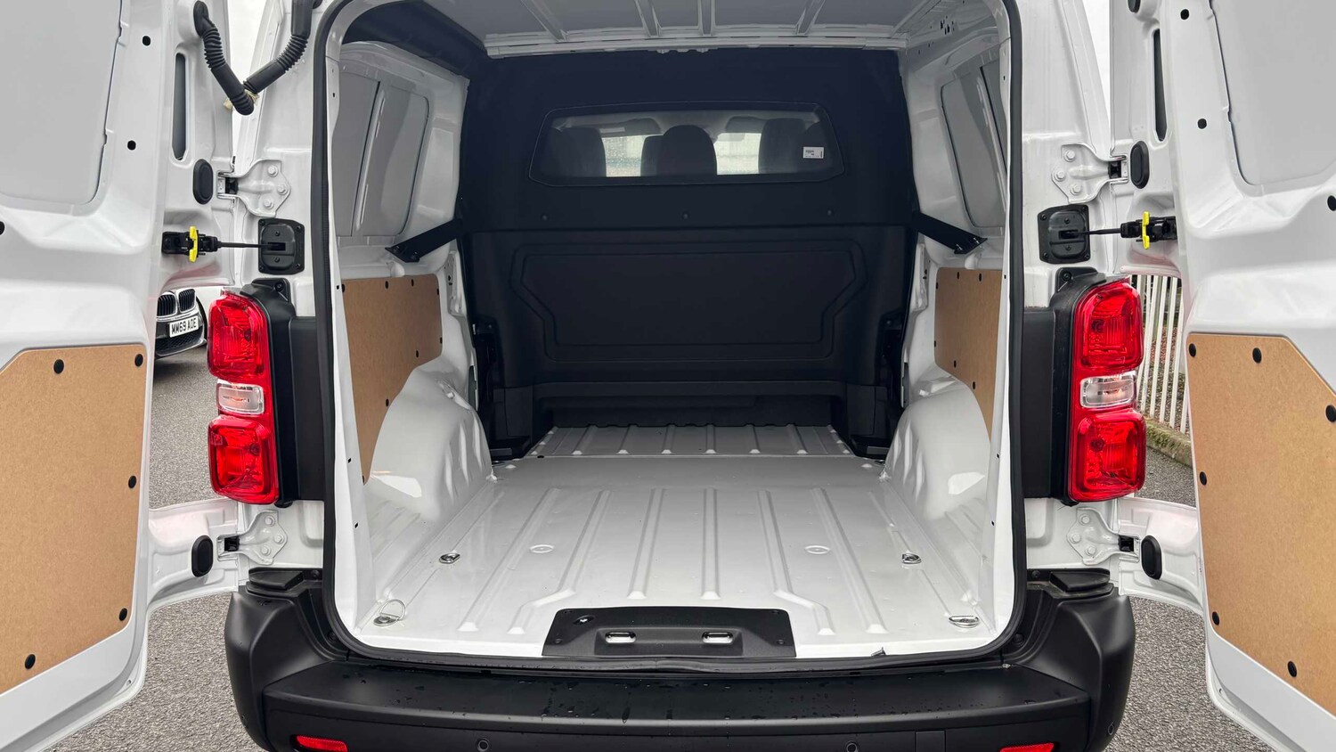 Used Vauxhall Vivaro 2025 for sale - 77857258: Photo 8