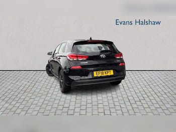 Used Hyundai i30 2018 for sale - 79428986: Photo