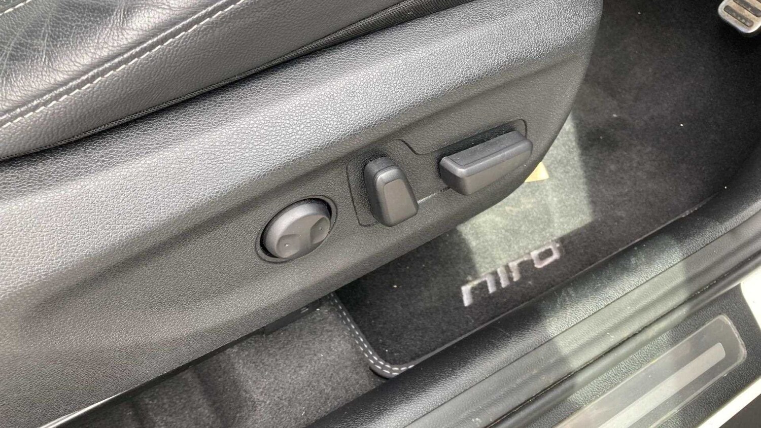 Used Kia Niro for sale - 77860420: Photo 35