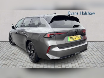 Used Vauxhall Astra 2024 for sale - 77859069: Photo