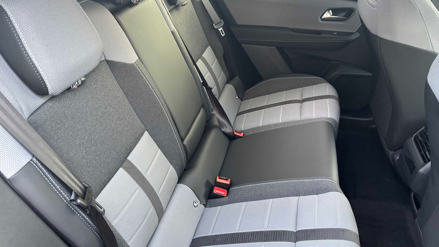 Used Vauxhall Grandland for sale - 77857523: Photo 15