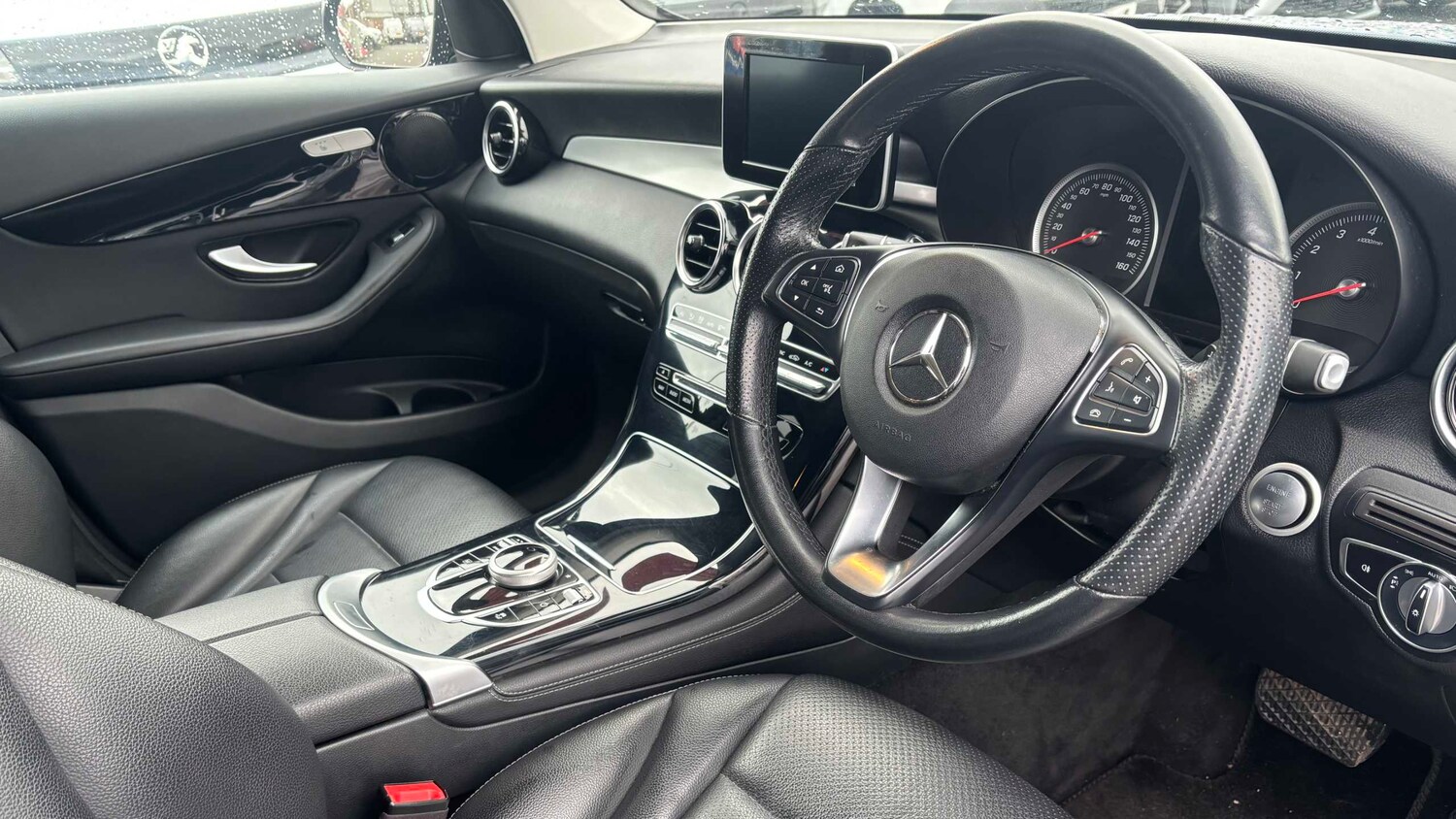 Used Mercedes-Benz GLC for sale - 77857021: Photo 10