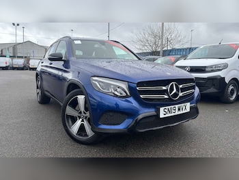 Used Mercedes-Benz GLC 2019 for sale - 77857021: Photo