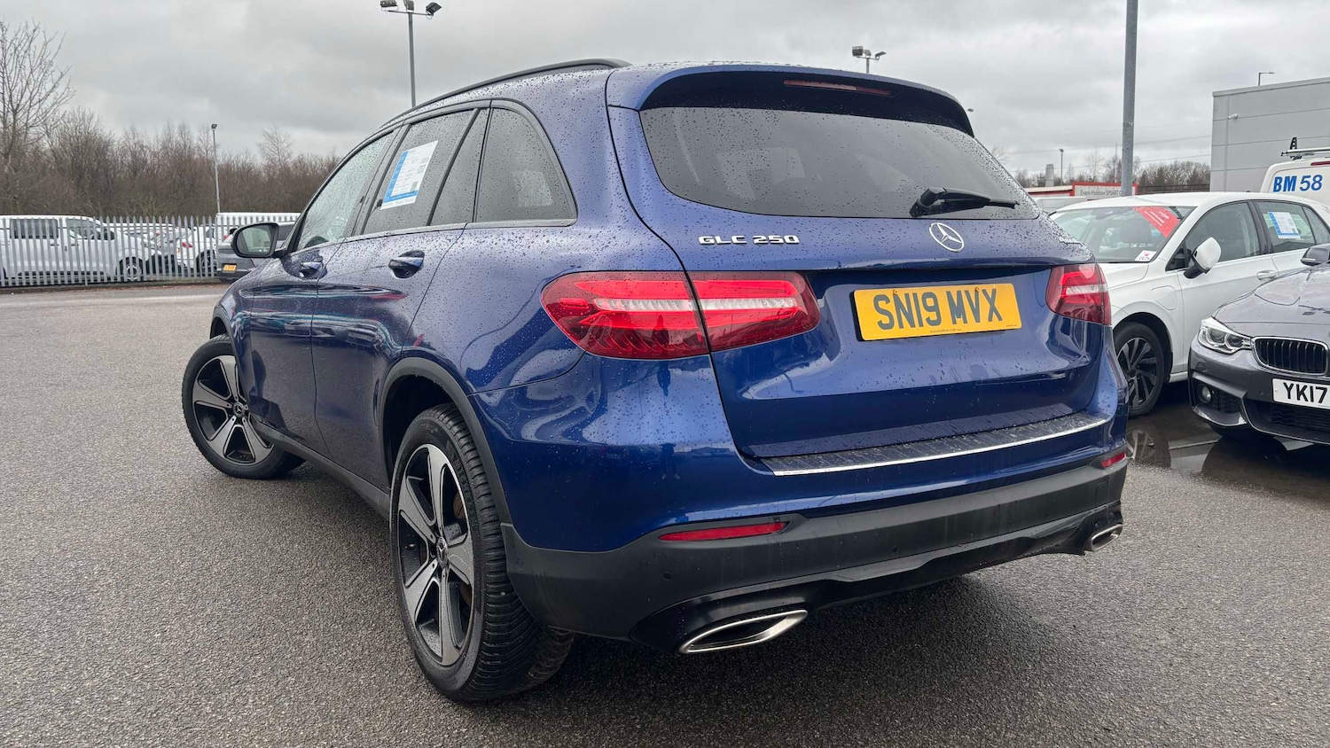 Used Mercedes-Benz GLC for sale - 77857021: Photo 2