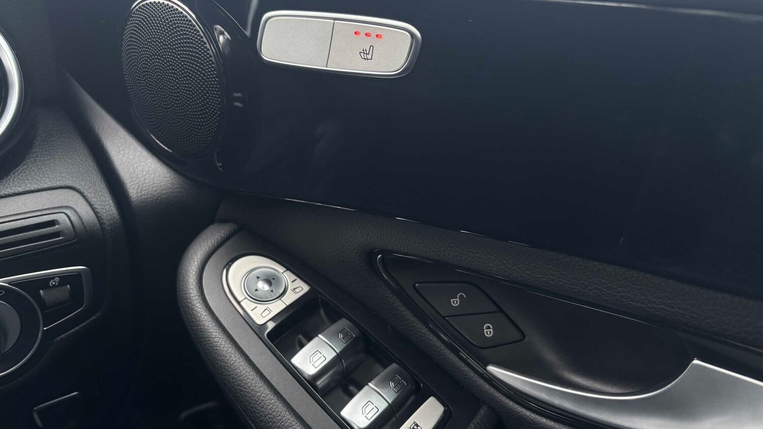 Used Mercedes-Benz GLC for sale - 77857021: Photo 21