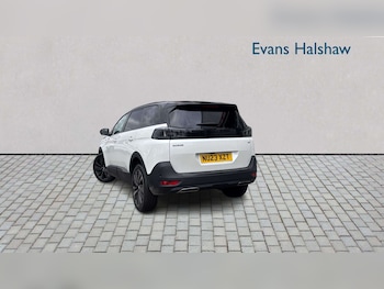 Used Peugeot 5008 2023 for sale - 78639158: Photo
