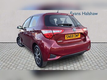 Used Toyota Yaris 2019 for sale - 78451381: Photo