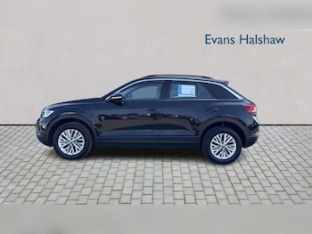 Used Volkswagen T-Roc 2022 for sale - 79079159: Photo