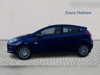 Used Ford Fiesta 2015 for sale - 77943182: Photo