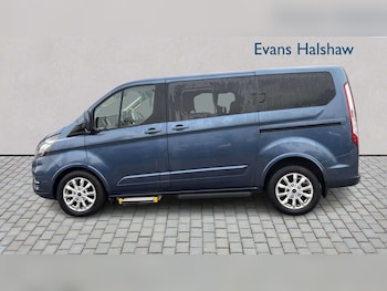 Used Ford Tourneo Custom 2019 for sale - 77942873: Photo