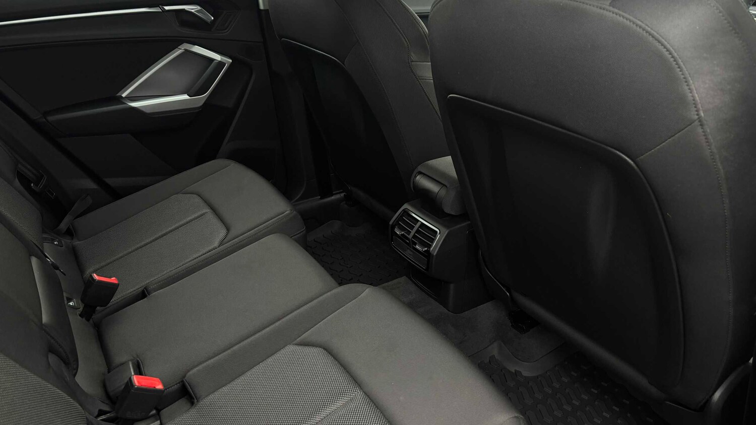 Used Audi Q3 for sale - 77861529: Photo 15