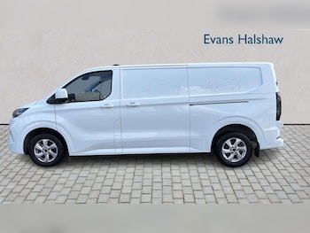 Used Ford Transit Custom 2025 for sale - 77860465: Photo