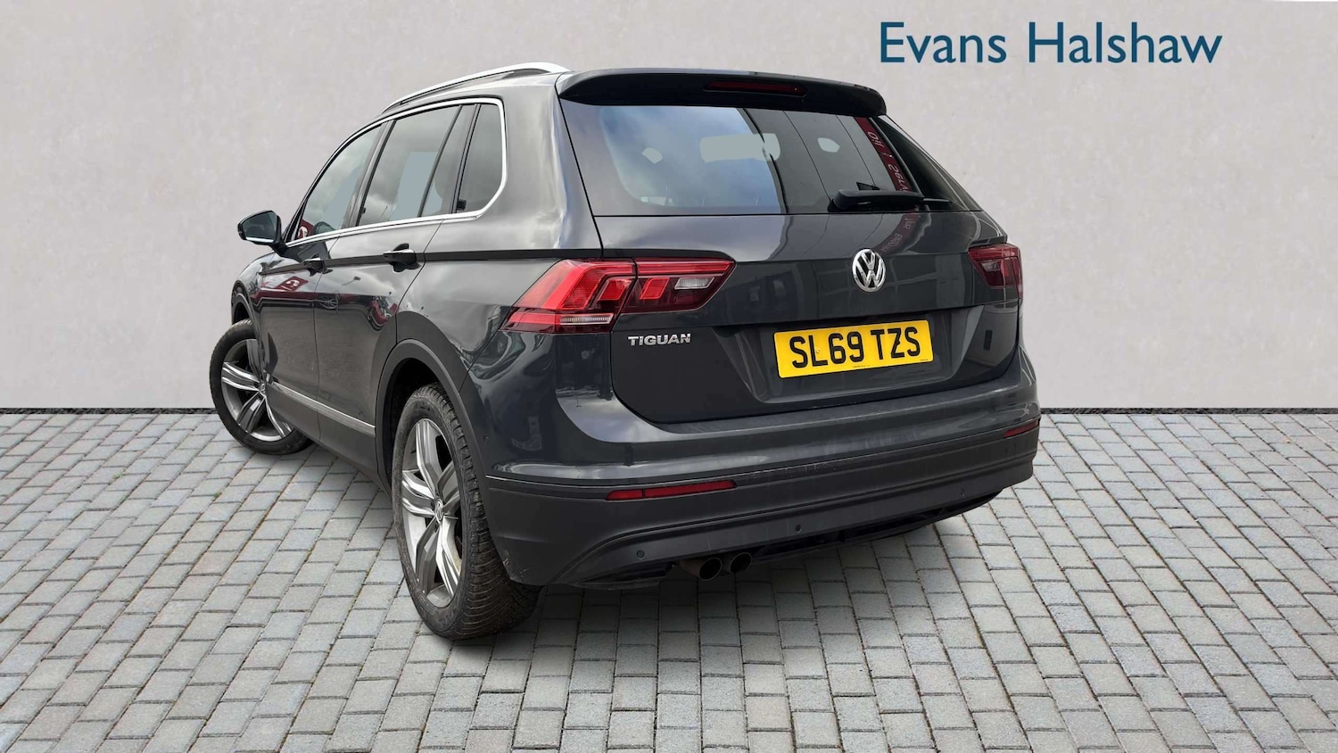 Used Volkswagen Tiguan 2019 for sale - 77943163: Photo 3