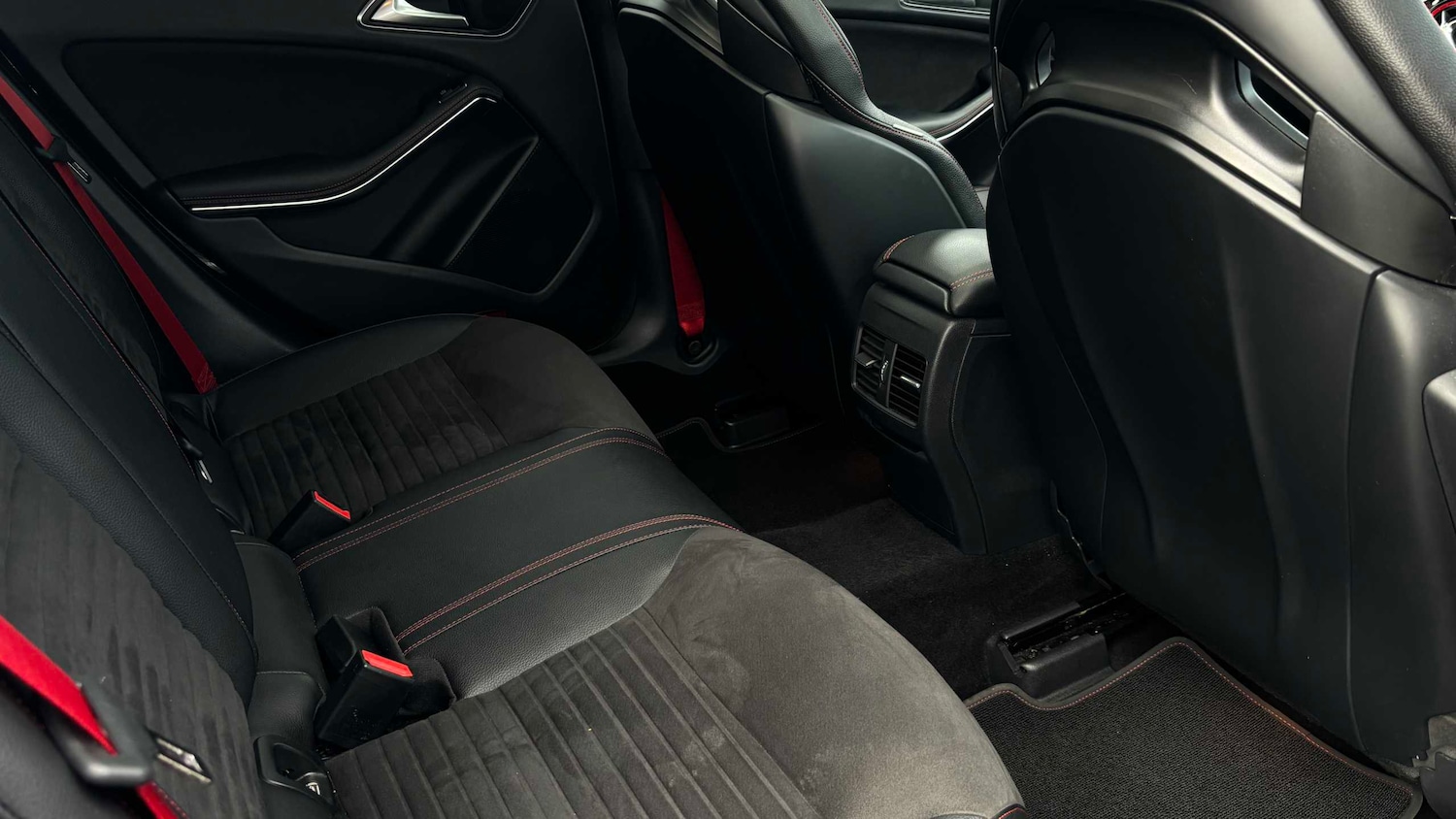 Used Mercedes-Benz CLA 2018 for sale - 77858436: Photo 15