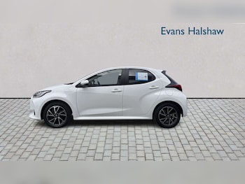Used Toyota Yaris 2023 for sale - 79002156: Photo