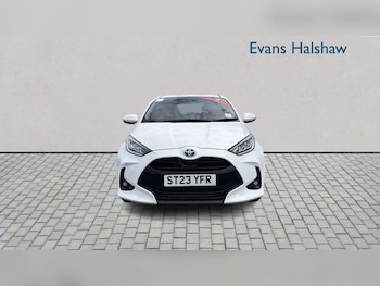 Used Toyota Yaris 2023 for sale - 79002156: Photo