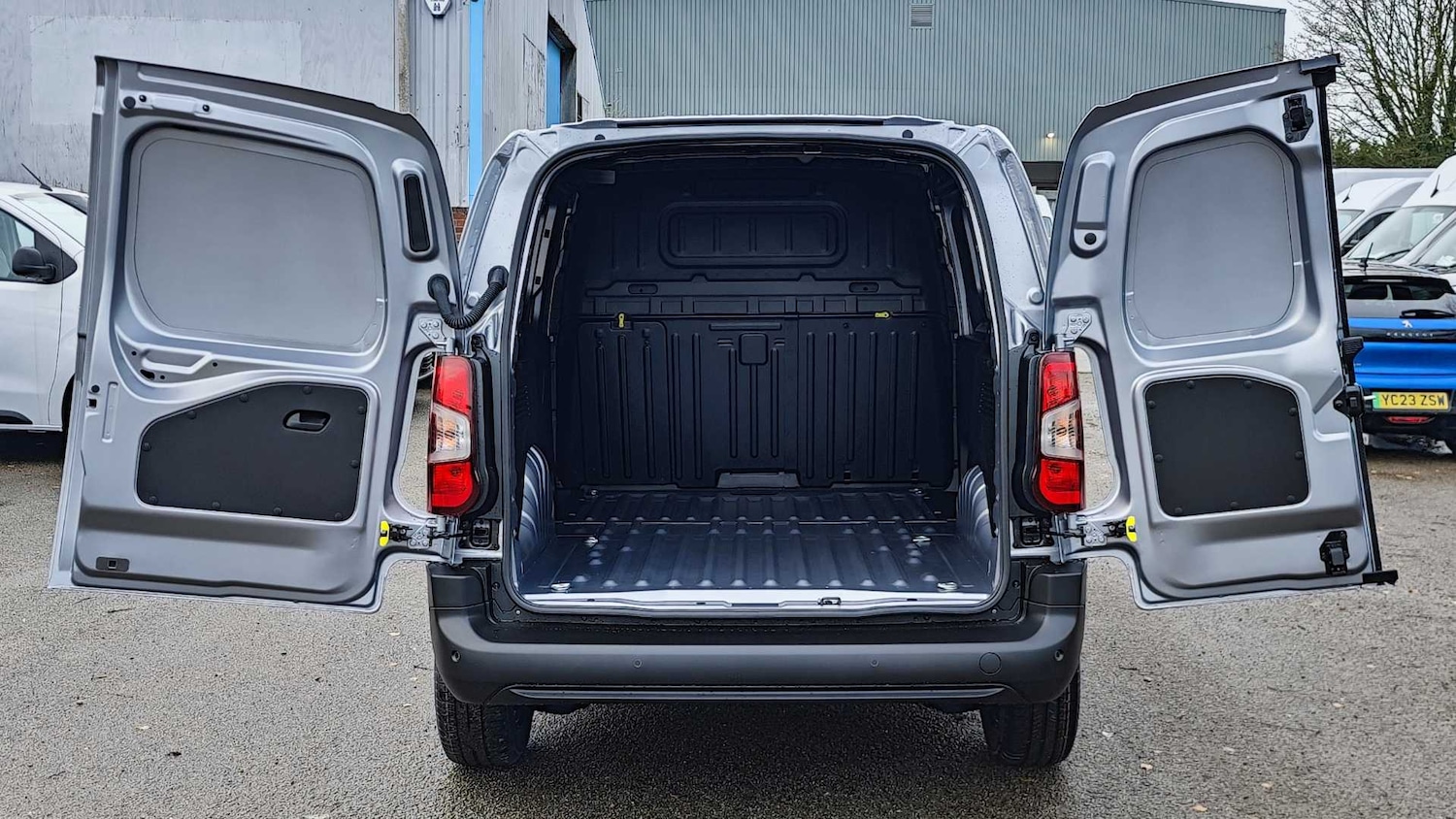 Used Peugeot Partner 2025 for sale - 77858522: Photo 15