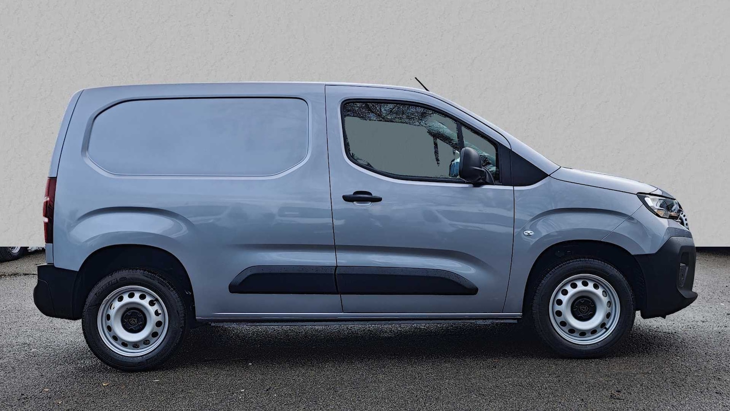 Used Peugeot Partner 2025 for sale - 77858522: Photo 2