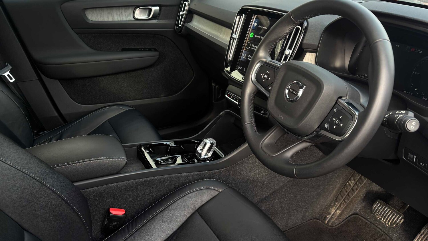 Used Volvo XC40 for sale - 77858417: Photo 10