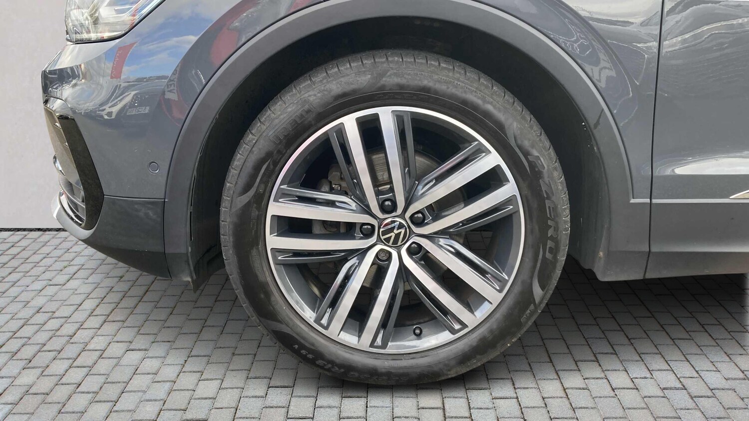 Used Volkswagen Tiguan for sale - 77857139: Photo 11