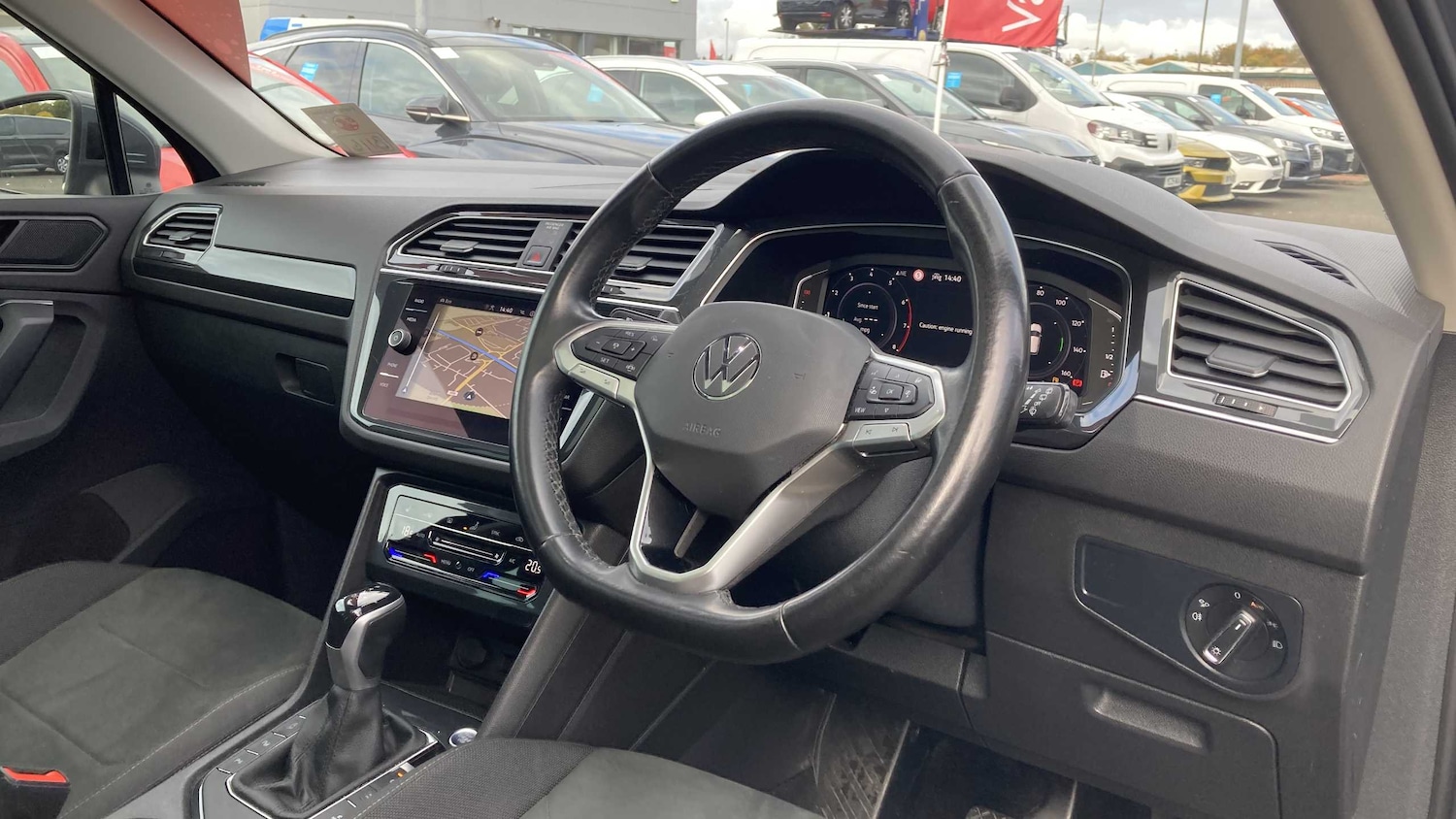 Used Volkswagen Tiguan for sale - 77857139: Photo 3