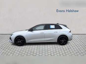 Used Vauxhall Astra 2026 for sale - 78800370: Photo