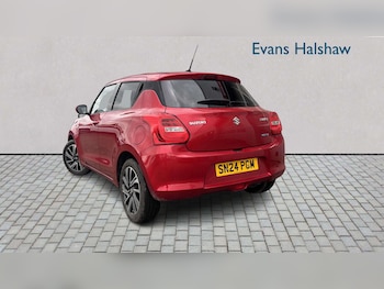 Used Suzuki Swift 2024 for sale - 78651367: Photo