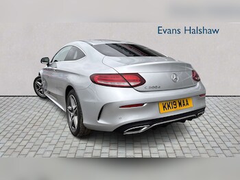 Used Mercedes-Benz C Class 2019 for sale - 77858253: Photo