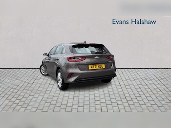 Used Kia Ceed 2021 for sale - 79118078: Photo