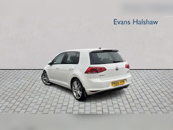 Used Volkswagen Golf 2016 for sale - 77858927: Photo