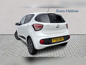 Used Hyundai i10 2018 for sale - 78221215: Photo