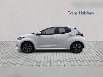 Used Toyota Yaris 2023 for sale - 78247870: Photo