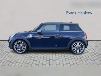 Used MINI Hatch 2018 for sale - 78208816: Photo