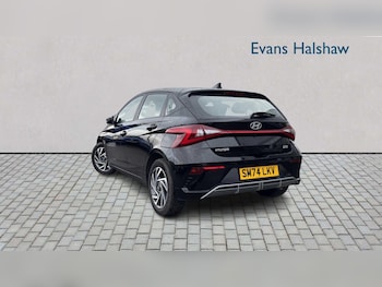 Used Hyundai i20 2024 for sale - 77858971: Photo