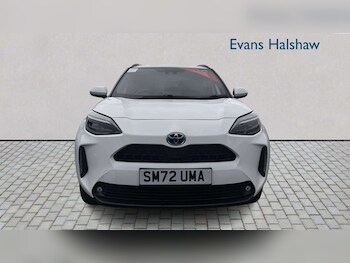 Used Toyota Yaris Cross 2023 for sale - 77860315: Photo