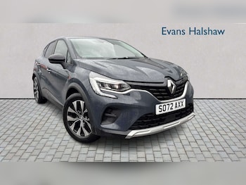 Used Renault Captur 2023 for sale - 77858832: Photo