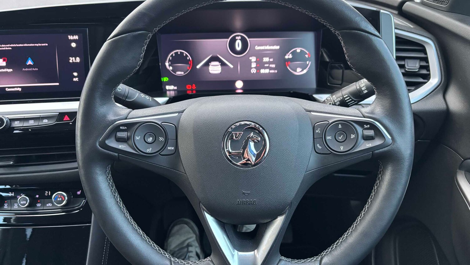 Used Vauxhall Grandland for sale - 77859742: Photo 11